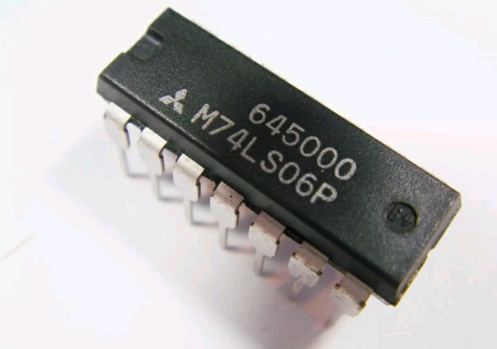 74LS00