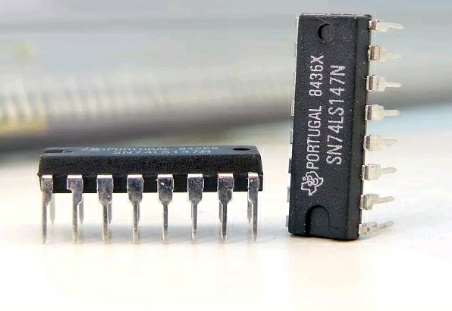 74LS147