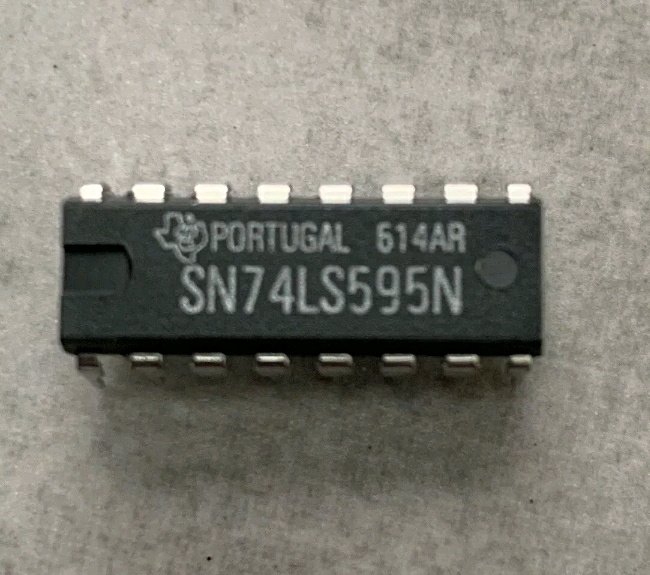74LS595