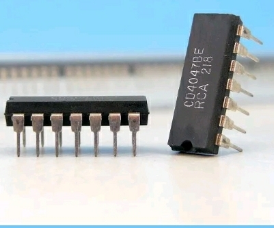 CD4047 HCF4047