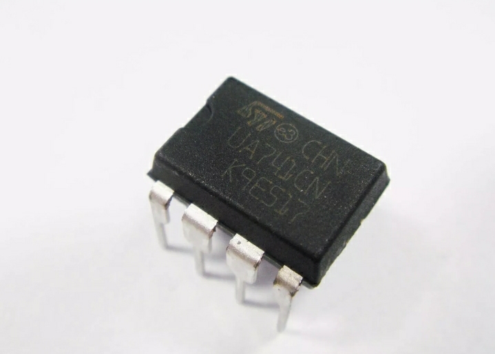 LM741/UA741