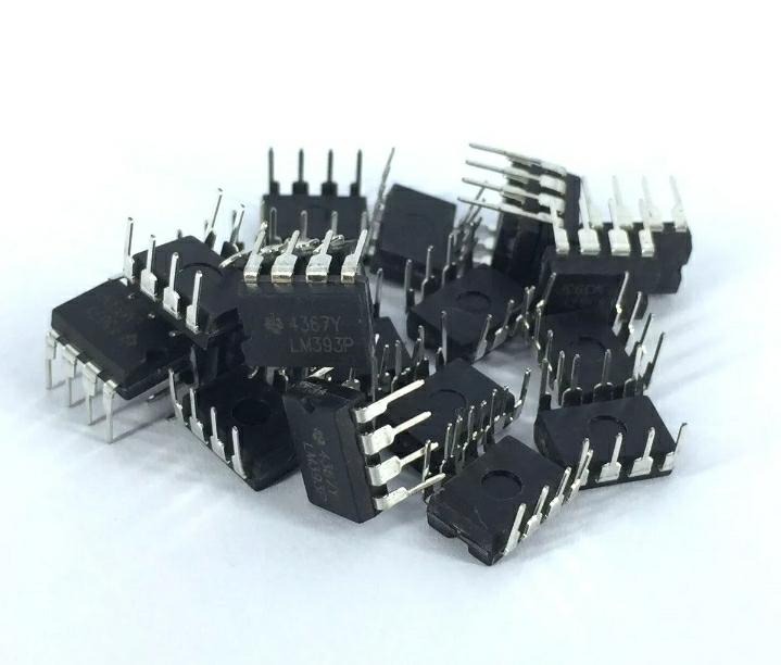 LM393