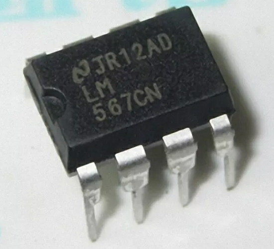 LM567